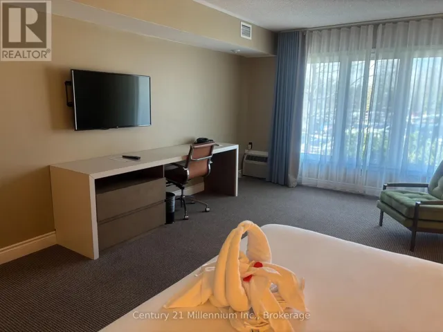 780