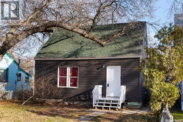1247 King STREET, Regina, Saskatchewan S4T4G1