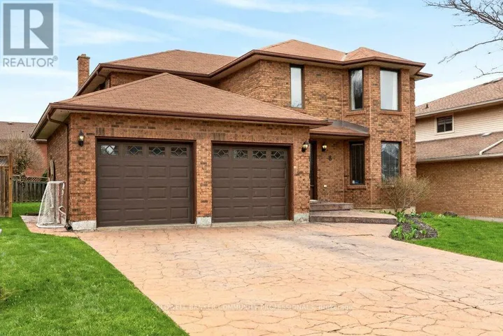 8 WYVIS COURT, Hamilton (Stoney Creek), Ontario L8G4W3