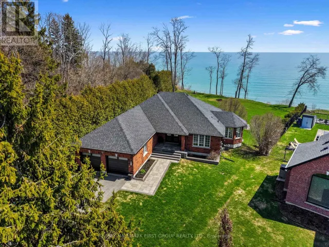 75 EAST HOUSE CRESCENT, Cobourg, Ontario K9A5K3