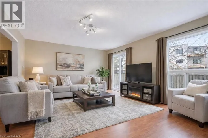 210 DAWN Avenue Unit# 38, Guelph, Ontario N1G5L5