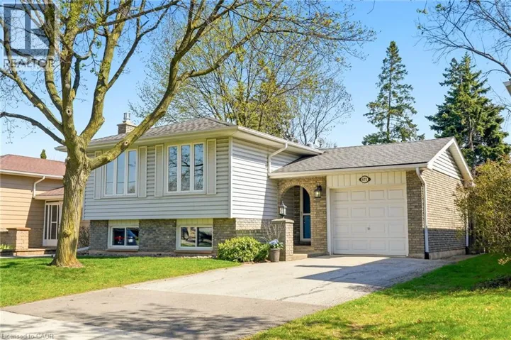 671 WOODVIEW Road, Burlington, Ontario L7N3A4