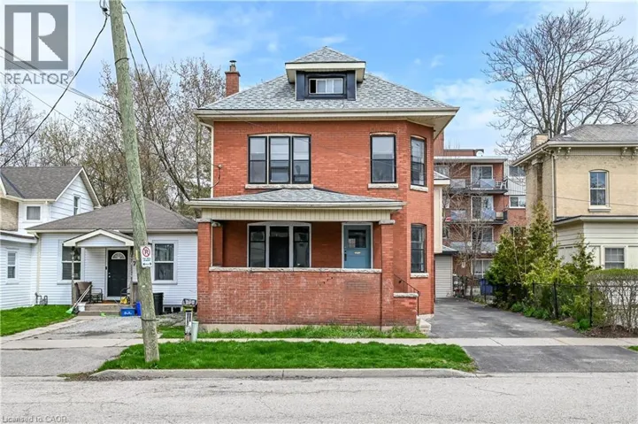 5 FLEET Street, Brantford, Ontario N3T3S8