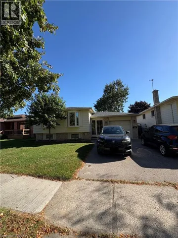 11 NASHUA Drive, Brantford, Ontario N3P1L1