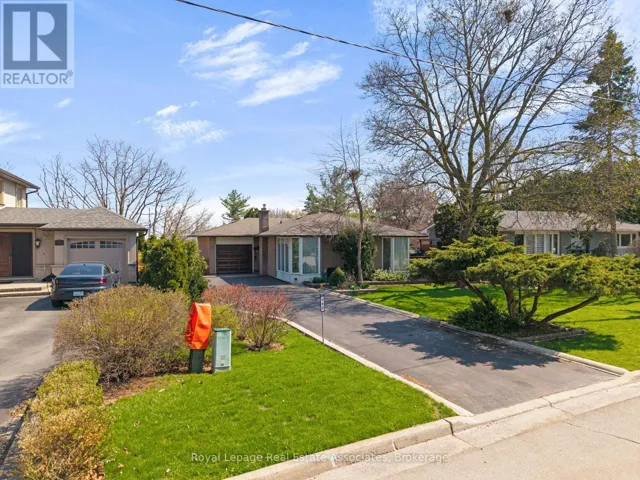 502 FALGARWOOD DRIVE, Oakville (FA Falgarwood), Ontario L6H1N3