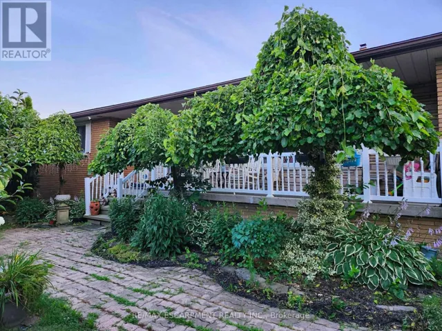 1549 GUYATT ROAD, Hamilton, Ontario L0R1C0