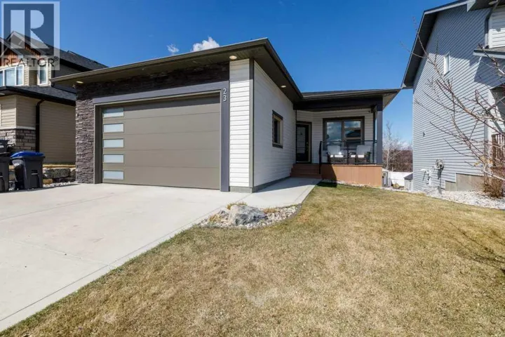 23 Cole Way, Sylvan Lake, Alberta T4S0L6