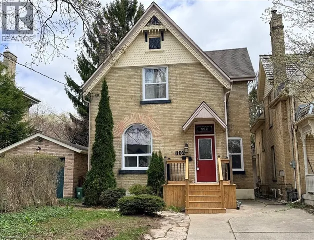 802 WATERLOO Street, London, Ontario N6A3W4