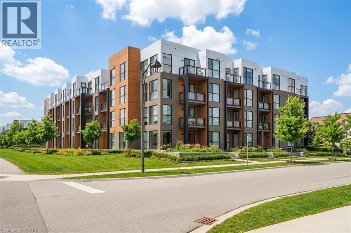 210 SABINA Drive Unit# 413, Oakville, Ontario L6H0W6