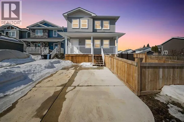 213 Athabasca Avenue, Fort McMurray, Alberta T9J1G3
