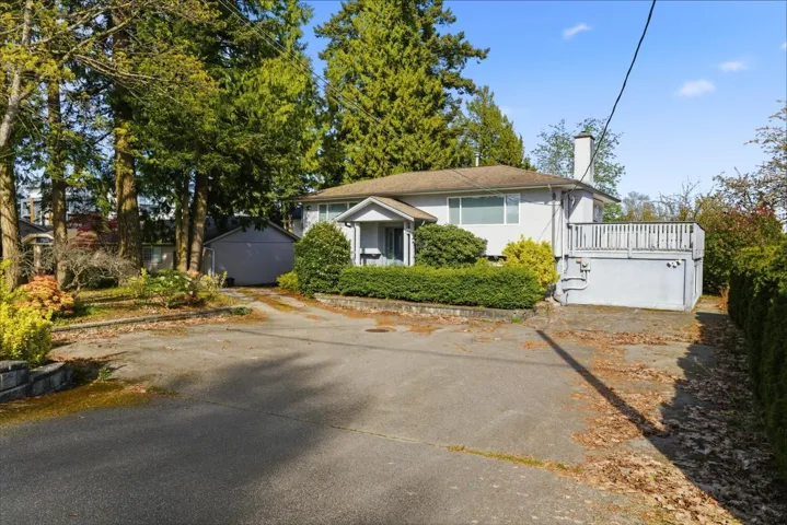2336 156 STREET, Surrey, British Columbia V4A4V4