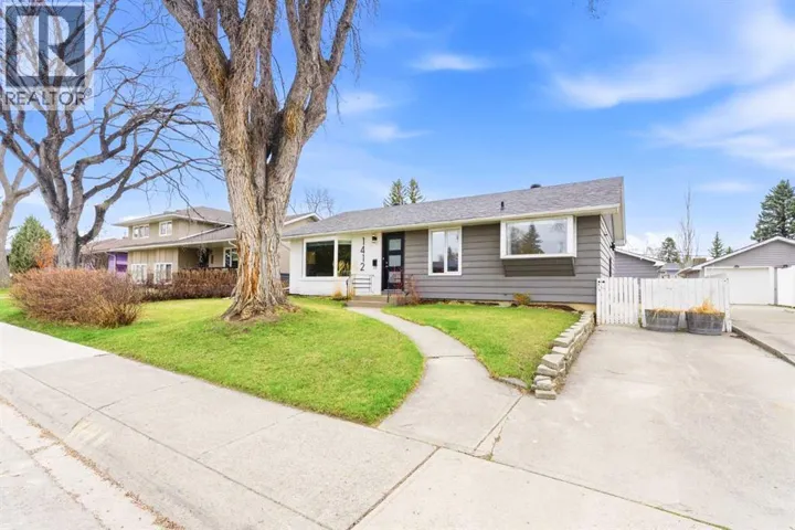 1412 89 Avenue SW, Calgary, Alberta T2V0W8