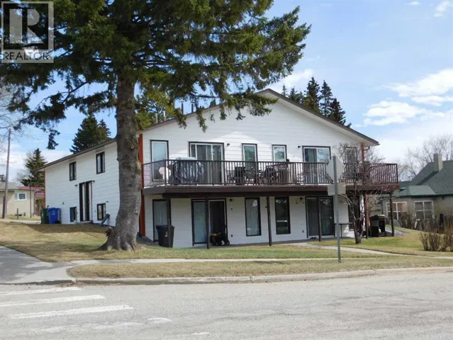 A, B , C, D, 4839 48th St, Rocky Mountain House, Alberta T4T1C9