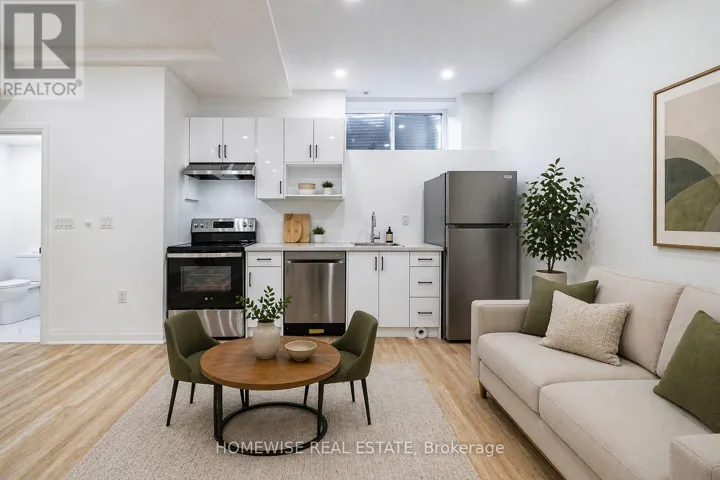 LOWER - 11 CRAIG CRESCENT, Toronto (Leaside), Ontario M4G2N6