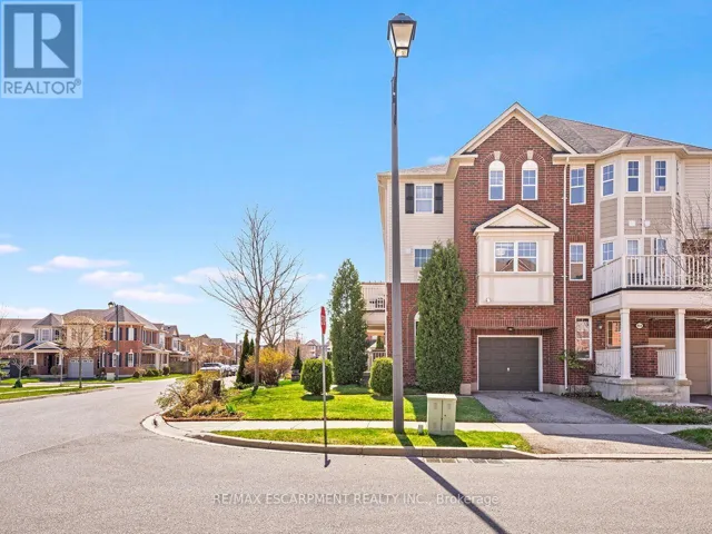 656 FRANK PLACE, Milton (HA Harrison), Ontario L9T0P8