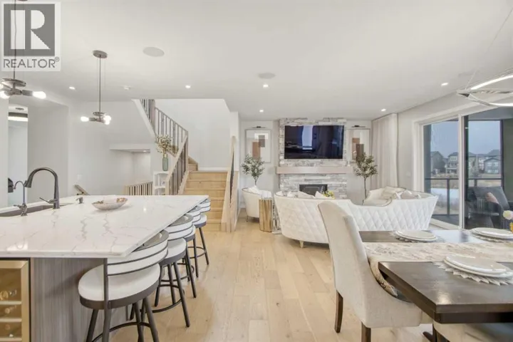 1104 Cranbrook Gardens SE, Calgary, Alberta T3M3L3