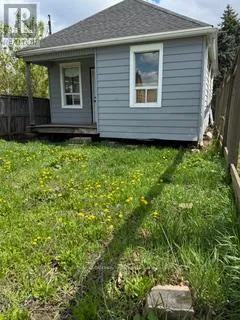 230 COPE STREET, Hamilton (Homeside), Ontario L8H5B5