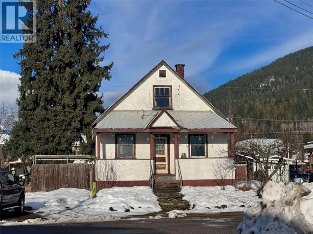 409 Taylor Street, Revelstoke, British Columbia V0E2S0