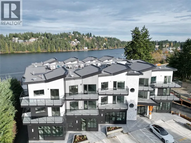 104 4474 Wellington Rd, Nanaimo, British Columbia V9T2H3