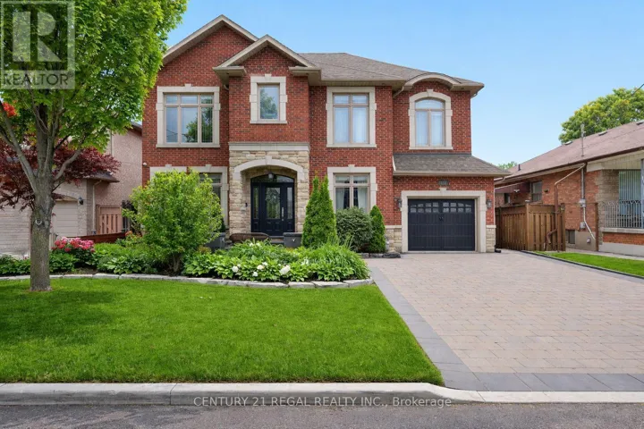 127 SULTANA AVENUE, Toronto (Englemount-Lawrence), Ontario M6A1T6