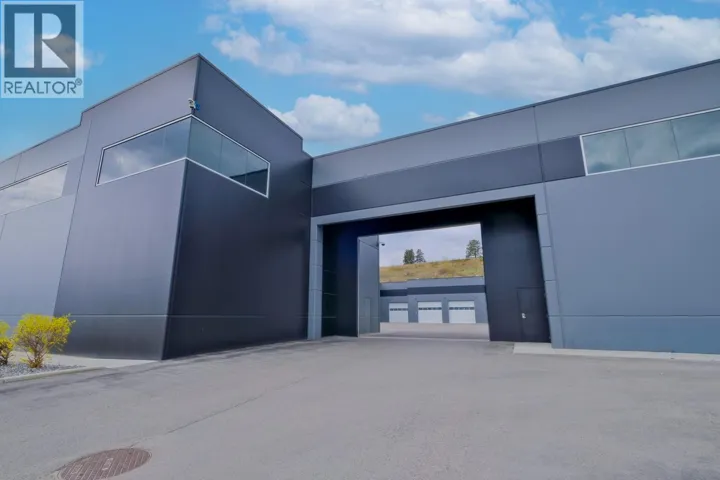 2110 Matrix Crescent Unit# 18, Kelowna, British Columbia V1V0C1