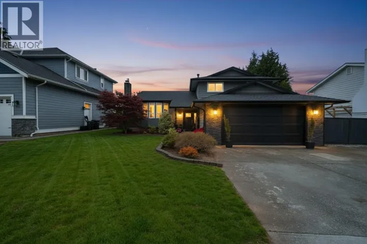 11923 194B STREET, Pitt Meadows, British Columbia V3Y1K3