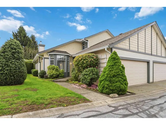 56 9012 WALNUT GROVE DRIVE, Langley, British Columbia V1M2K3
