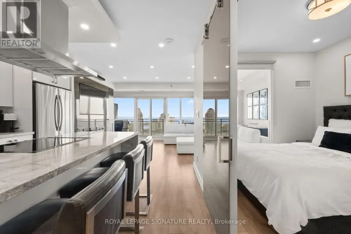 2128 - 165 LEGION ROAD, Toronto (Mimico), Ontario M8Y0B3