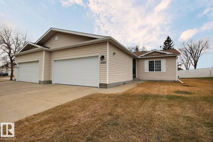 8146 27 AV NW, Edmonton, Alberta T6K4C9