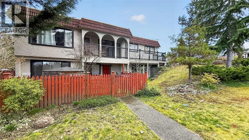 112 Arden Rd, Courtenay, British Columbia V9N8X8