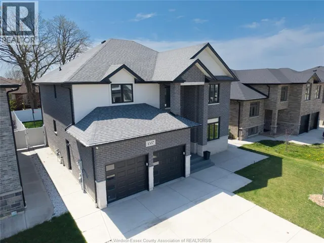 1557 ROCKPORT STREET, Windsor, Ontario N9G0B6