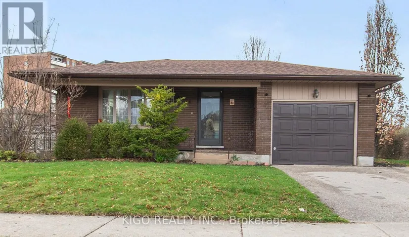 42 TUPPER CRESCENT, Kitchener, Ontario N2B2X9