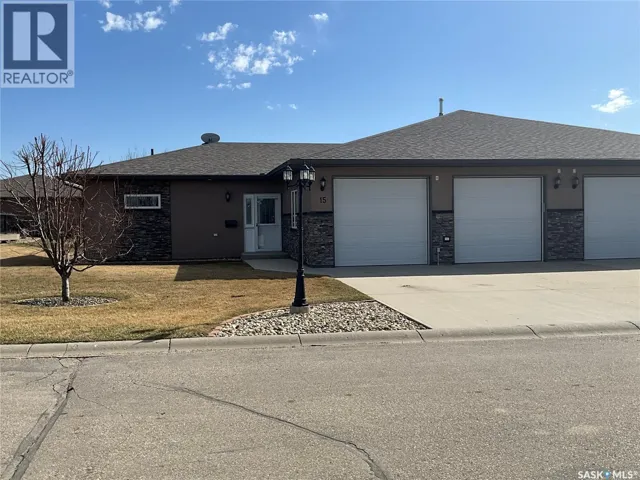 15 1590 4th AVENUE NW, Moose Jaw, Saskatchewan S6J0A5