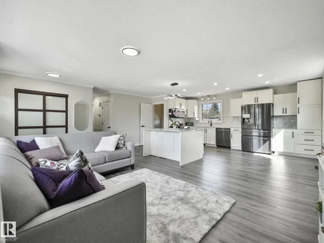 17 OATWAY ST, Spruce Grove, Alberta T7X2E5