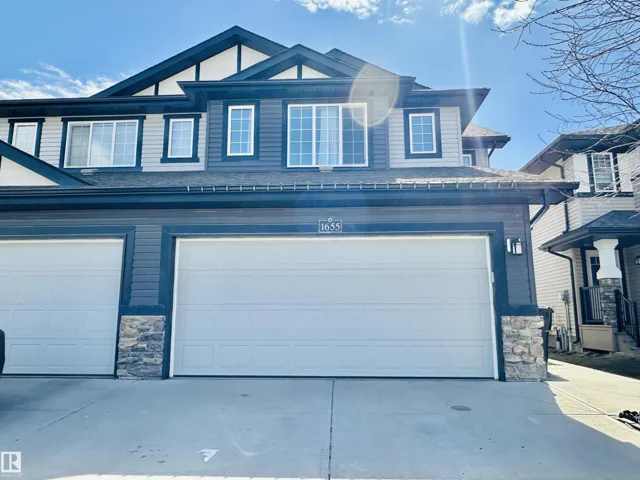 1655 HAMMOND CR NW, Edmonton, Alberta T6M0L8