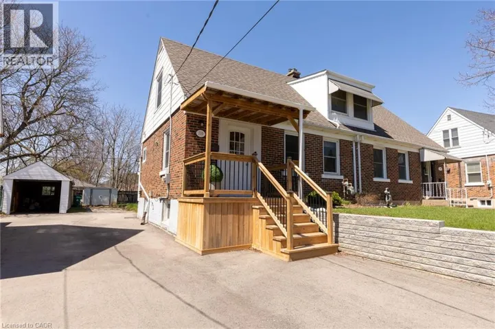 110 LORNE Crescent, Kitchener, Ontario N2M3Y5