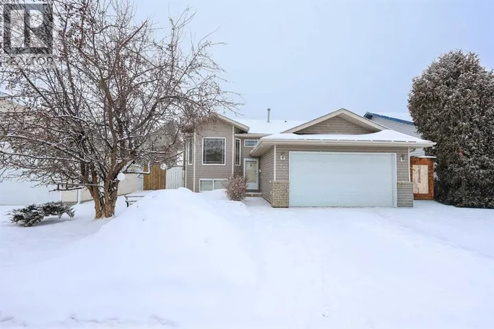77 Duval Crescent, Red Deer, Alberta T4R2Y7