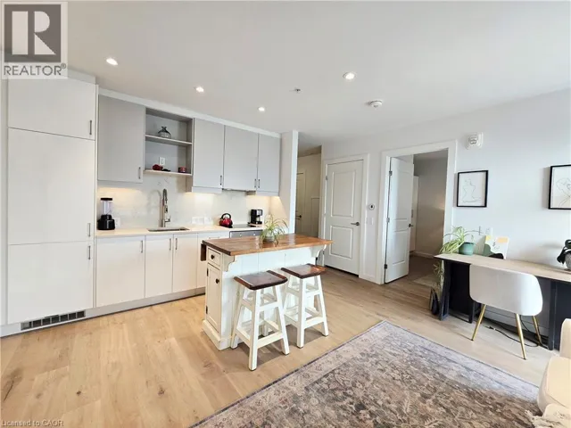 181 KING Street S Unit# 1812, Waterloo, Ontario N2J0E7