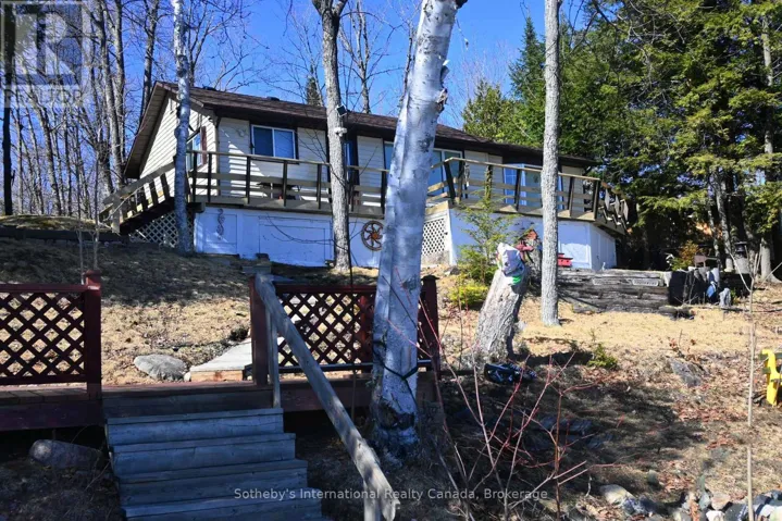 41 DEERFIELD ROAD, McKellar, Ontario P0G1C0