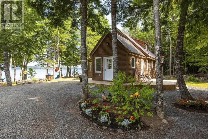 945 High Landing Road, Parkdale, Nova Scotia B0R1A0