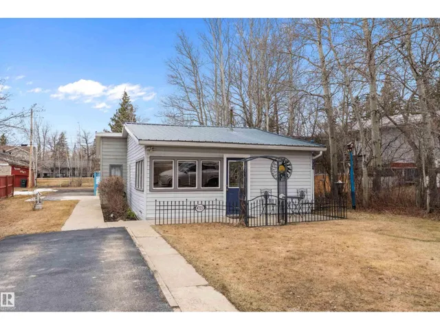 4723 45 ST, Rural Lac Ste. Anne County, Alberta T0E0A0