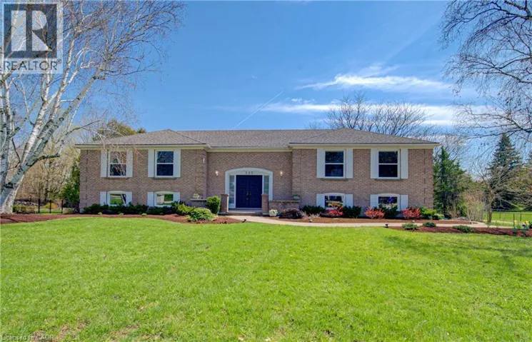 395 WARRINGTON Drive, Waterloo, Ontario N2L2P7