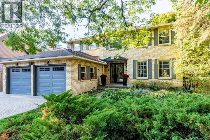 318 LLOYMINN Avenue, Ancaster, Ontario L9G3X4