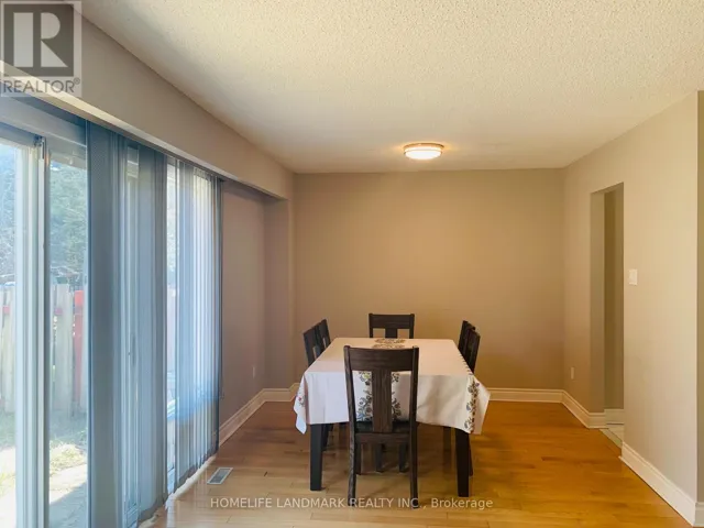 99 HAWKSHEAD CRESCENT, Toronto (Steeles), Ontario M1W2Z4