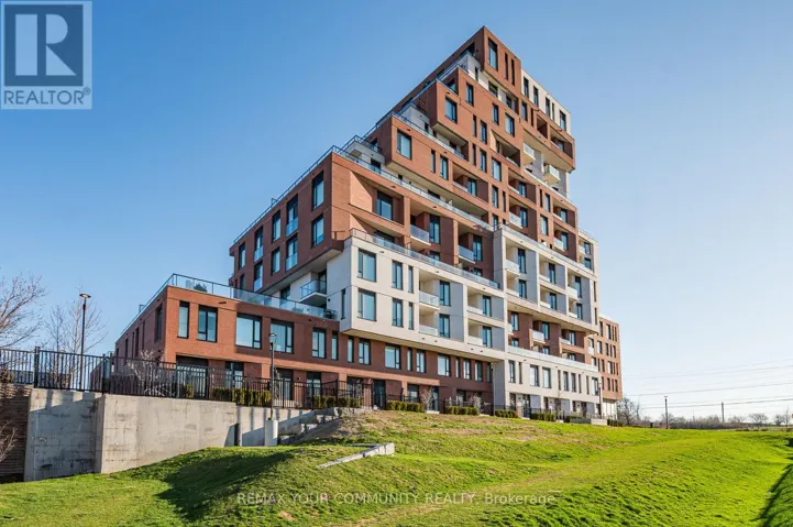614 - 3100 KEELE STREET, Toronto (Downsview-Roding-CFB), Ontario M3M0E1