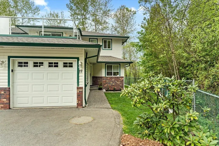 11 34250 HAZELWOOD AVENUE, Abbotsford, British Columbia V2S7L4