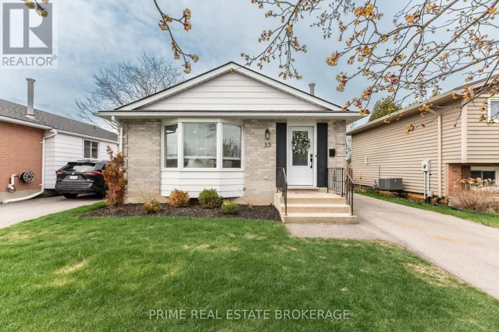 33 RICE ROAD, St. Thomas, Ontario N5R5X9