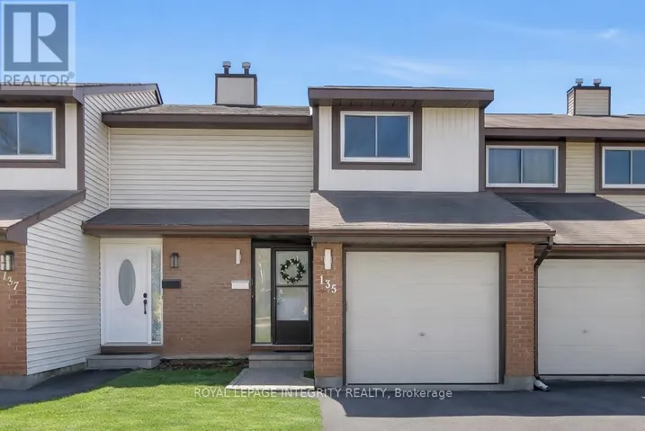 22 - 135 CASTLEFRANK ROAD, Ottawa, Ontario K2L2Y2