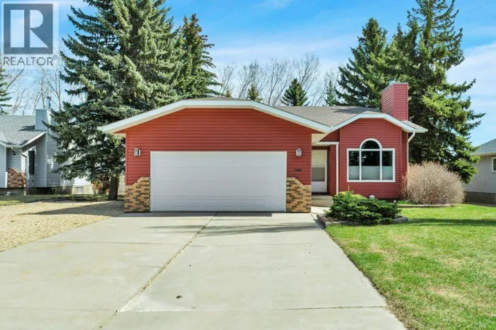 8 Petticoat Lane, Lacombe, Alberta T4L1T6