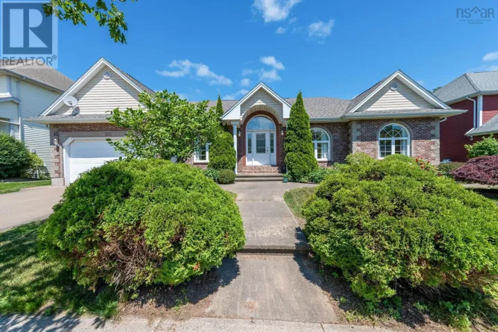 152 Roxbury Crescent, Halifax, Nova Scotia B3M4T1